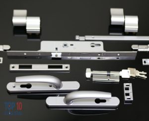 Phụ kiện của Draho đa dạng màu sắc dễ dàng kết hợp cùng màu nhôm