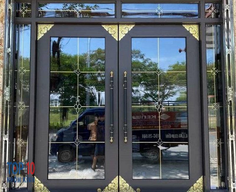 Một sản phẩm bình dân của khoá Việt Tiệp SUS 304