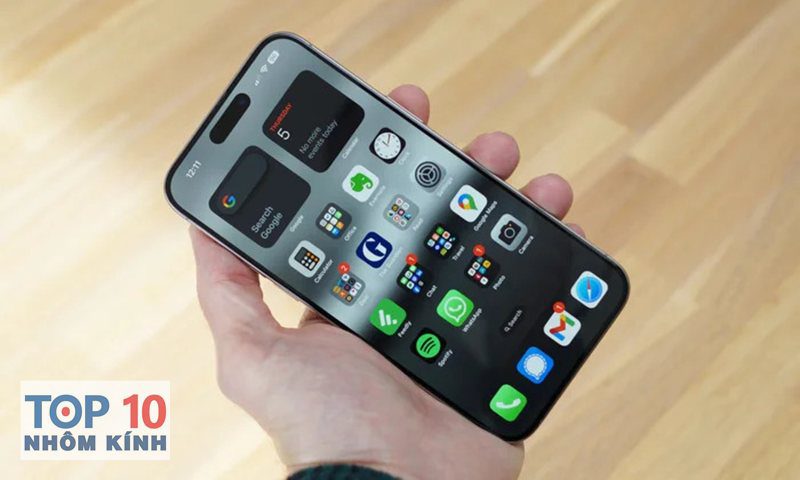 Review iphone 15 pro max - Chất liệu titan, khung viền và cảm giác cầm